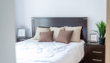 Almabedroom1.jpg